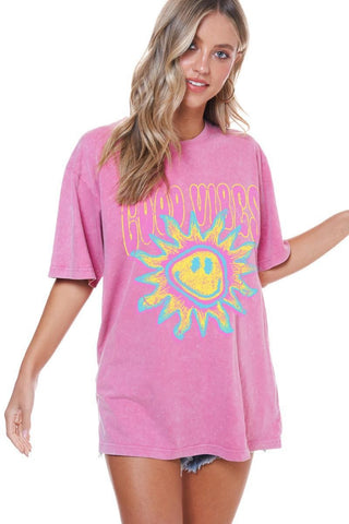 Good Vibes Tee- Pink