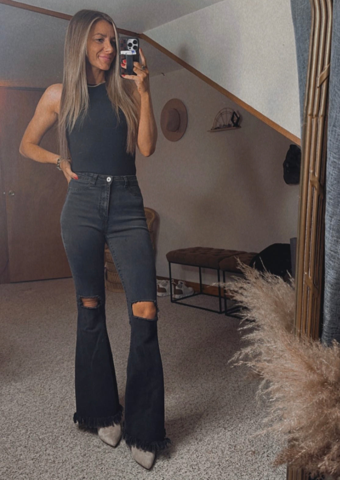 Cortney Black Bell Bottom Jeans – The North Nash Boutique