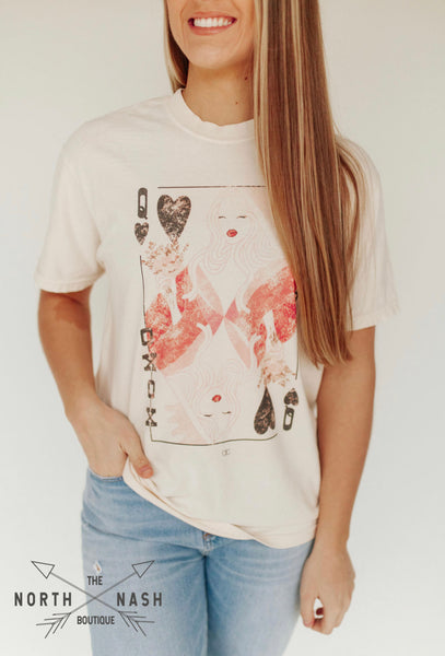 Queen of Hearts Tee