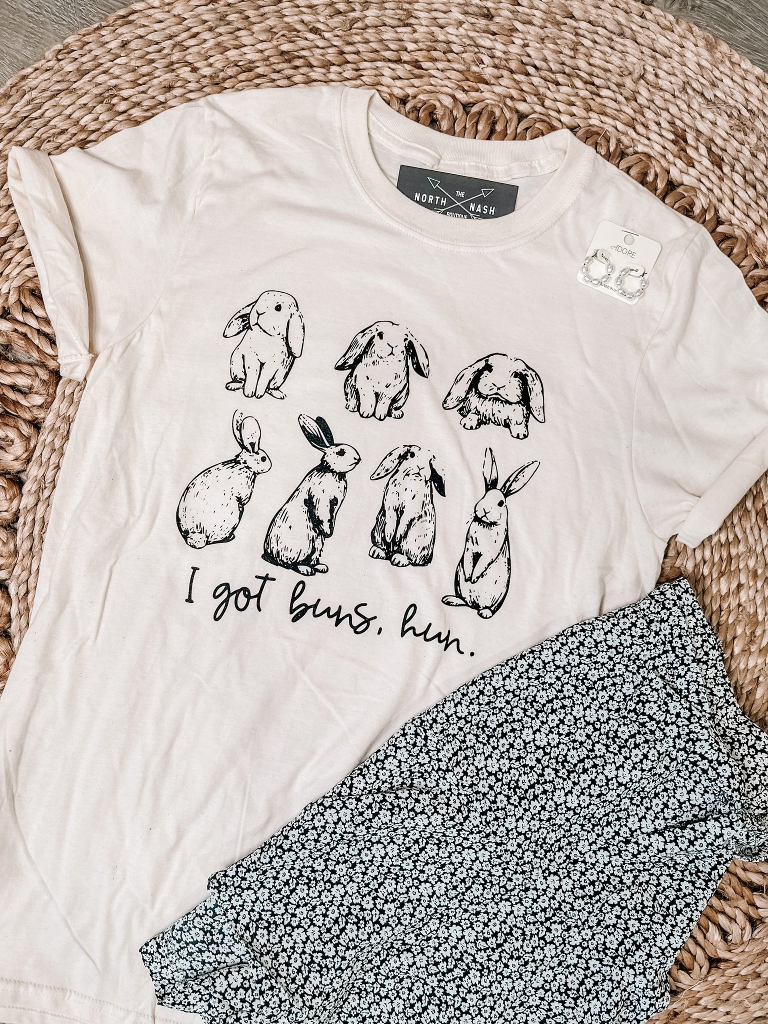 I Got Buns Hun Bunnies Graphic Tee